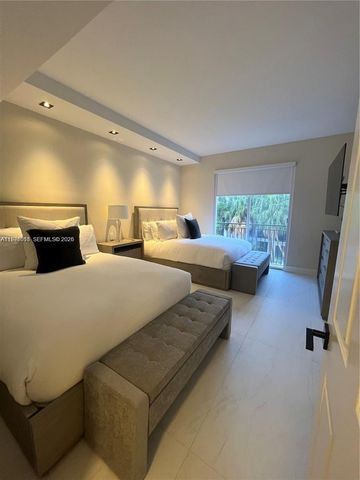 3900 Island Blvd B308, Aventura, FL 33160