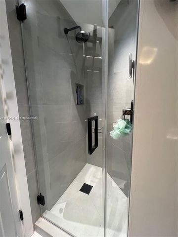 3900 Island Blvd B308, Aventura, FL 33160