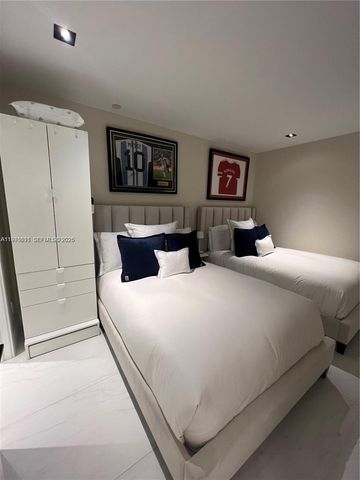 3900 Island Blvd B308, Aventura, FL 33160