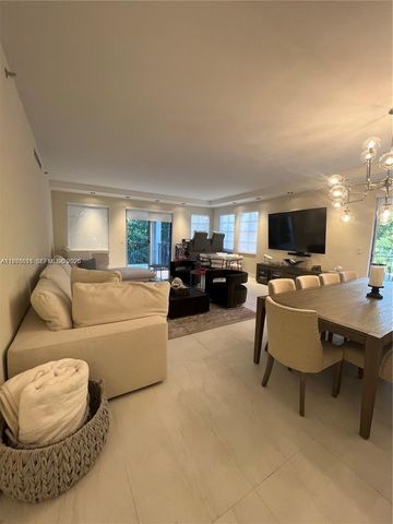 3900 Island Blvd B308, Aventura, FL 33160