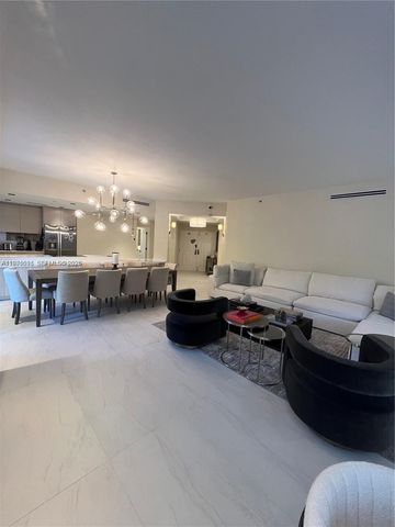 3900 Island Blvd B308, Aventura, FL 33160