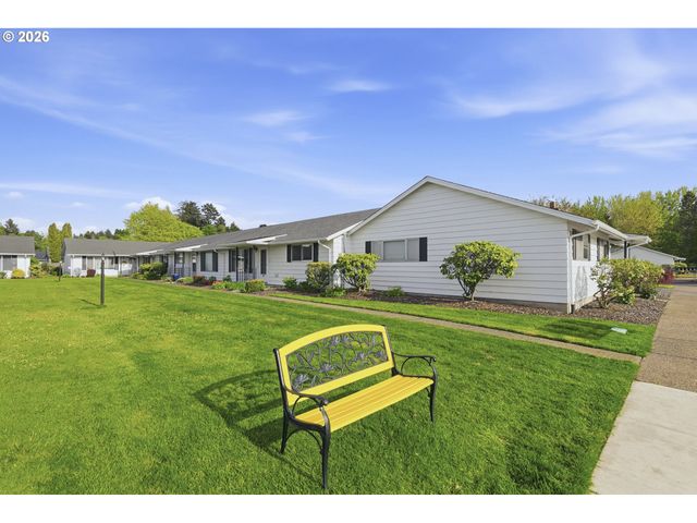 618 Ne FLEMING Ave, Gresham, OR 97030