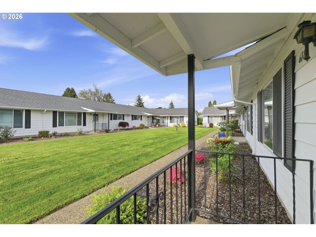618 Ne FLEMING Ave, Gresham, OR 97030