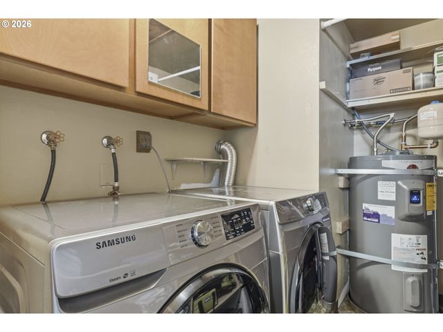 618 Ne FLEMING Ave, Gresham, OR 97030