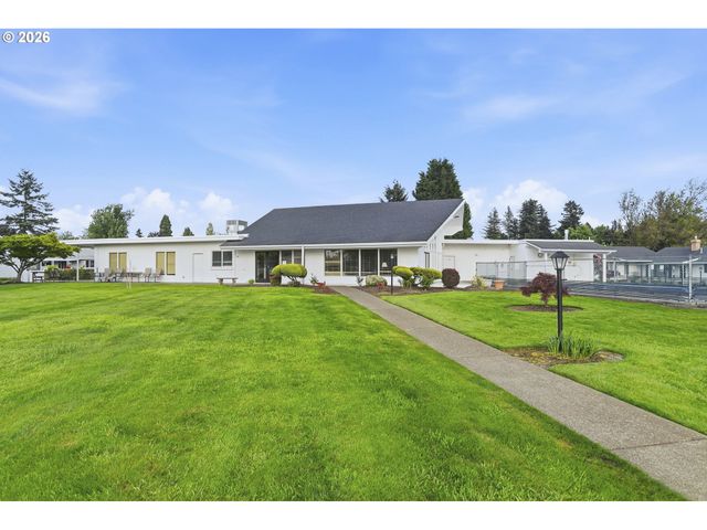 618 Ne FLEMING Ave, Gresham, OR 97030