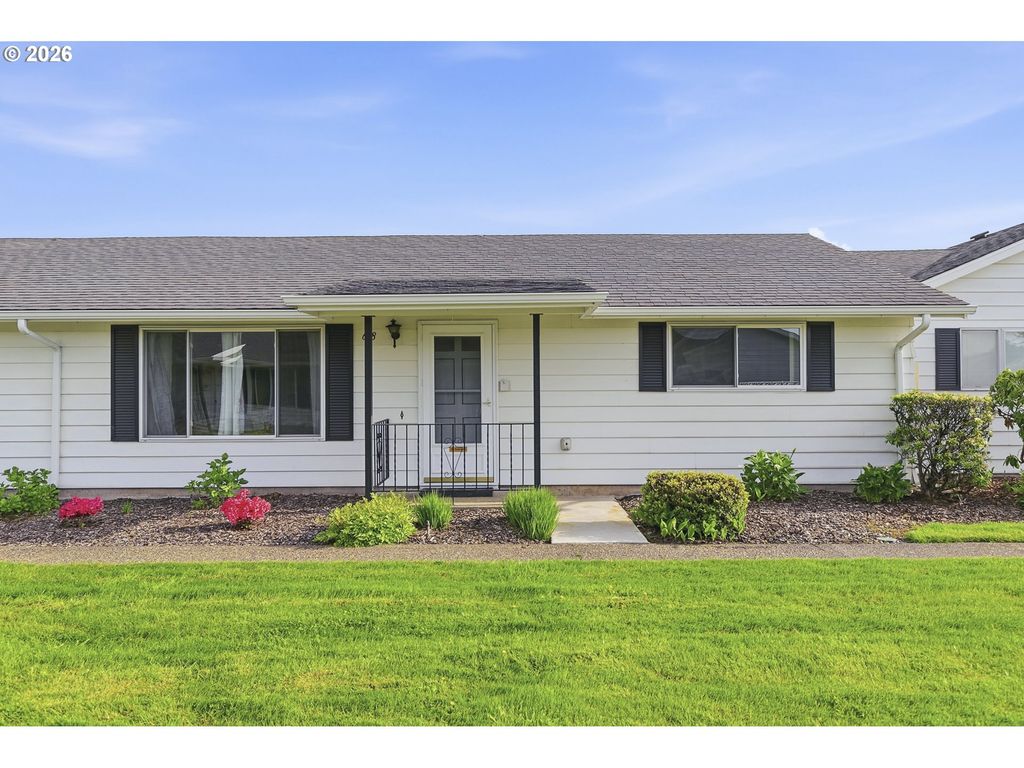 618 Ne FLEMING Ave, Gresham, OR 97030