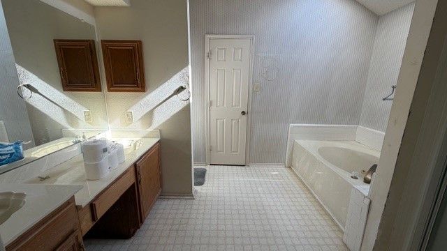 1429 Beckwith Drive, Arlington, TX 76018