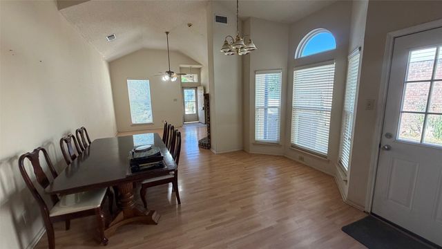 1429 Beckwith Drive, Arlington, TX 76018