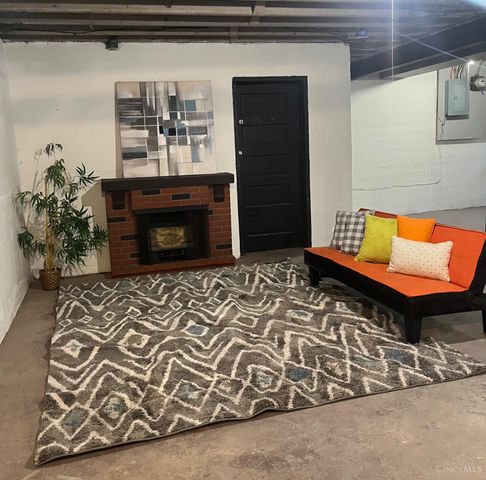 1756 Carll Street, Cincinnati, OH 45225