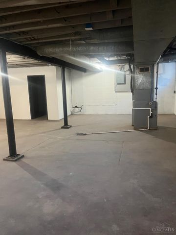 1756 Carll Street, Cincinnati, OH 45225