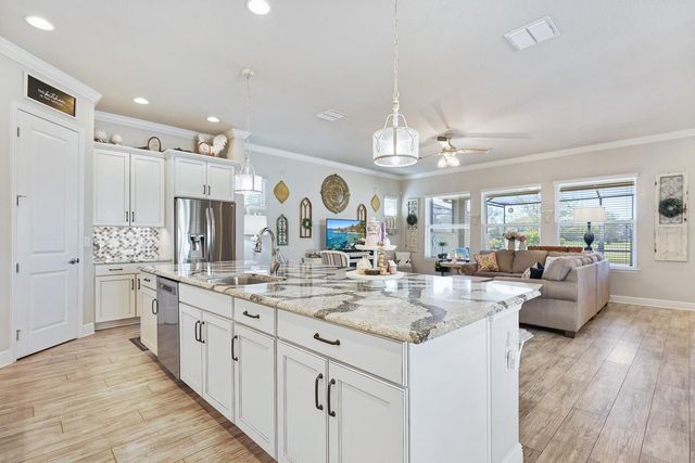 13939 SWALLOW HILL DRIVE, Lithia, FL 33547