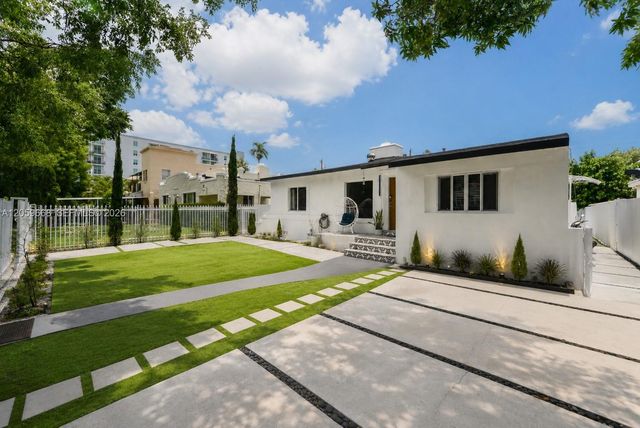 2260 SW 5th Street, Miami, FL 33135