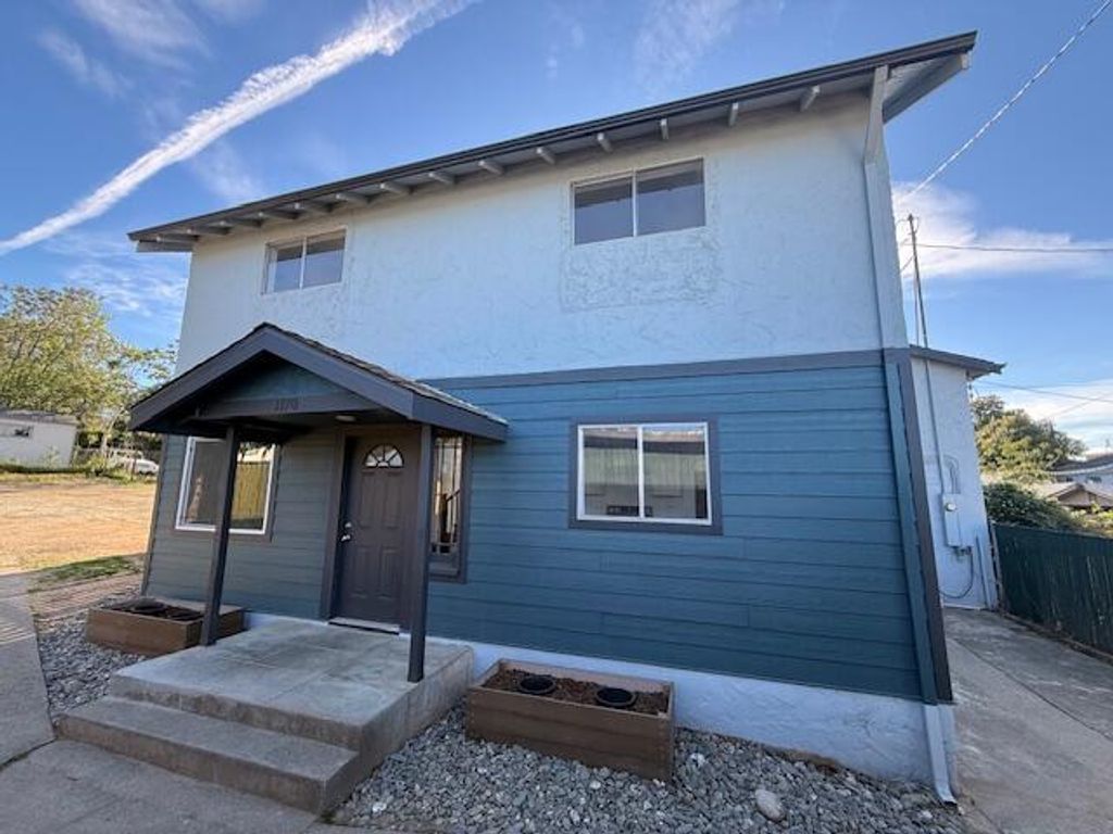 1170 Orange Avenue, Redding, CA 96001
