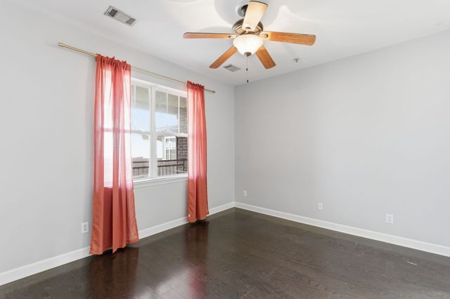 2310 Elliott Ave Apt 214, Nashville, TN 37204