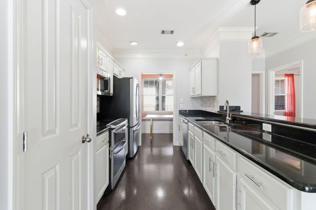 2310 Elliott Ave Apt 214, Nashville, TN 37204