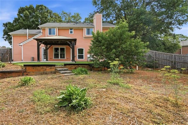 500 Willow Lookout, Alpharetta, GA 30022
