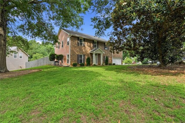 500 Willow Lookout, Alpharetta, GA 30022