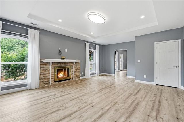 500 Willow Lookout, Alpharetta, GA 30022