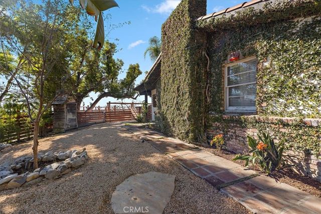 3428 Circle Road, San Bernardino, CA 92405