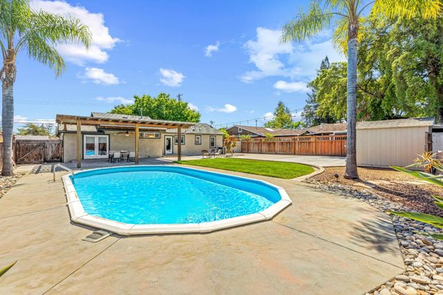 953 Kenneth Avenue, Campbell, CA 95008