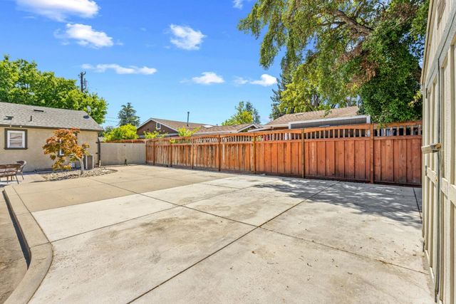 953 Kenneth Avenue, Campbell, CA 95008