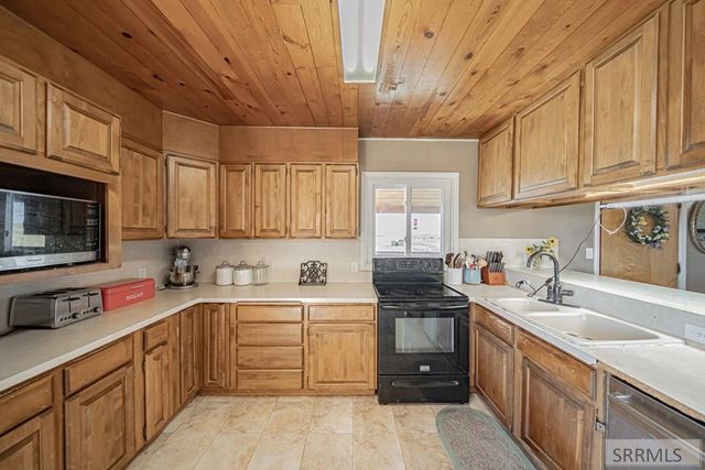 1235 W Hwy 26, Blackfoot, ID 83221