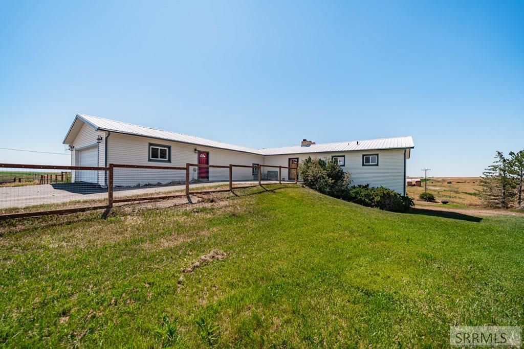 Image 2 of property listing at 1235 W Hwy 26, Blackfoot, ID 83221
