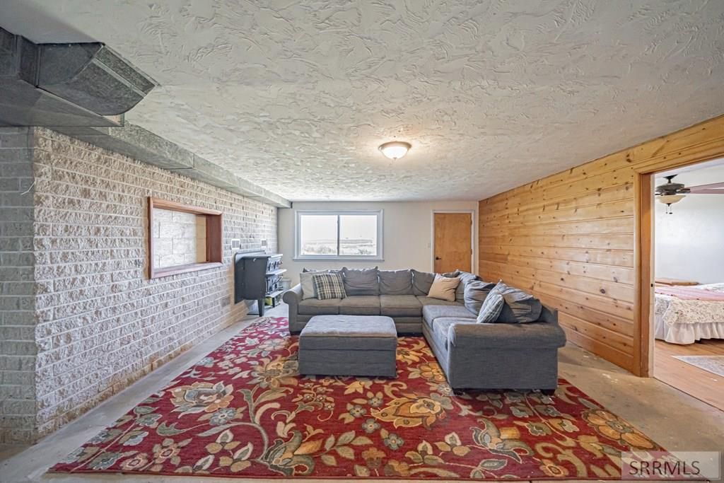 Image 24 of property listing at 1235 W Hwy 26, Blackfoot, ID 83221