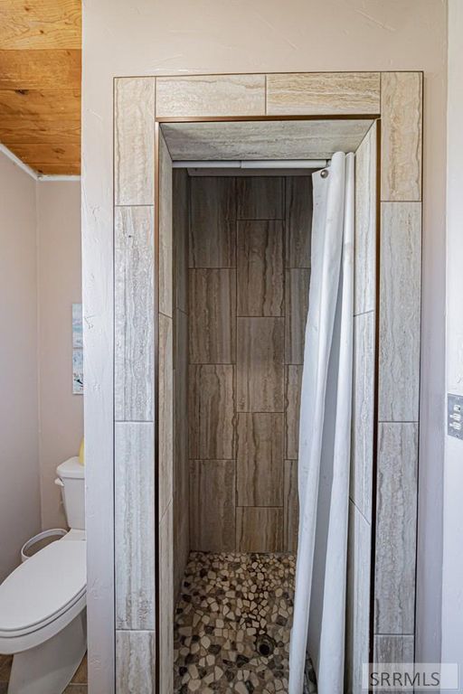 Image 41 of property listing at 1235 W Hwy 26, Blackfoot, ID 83221