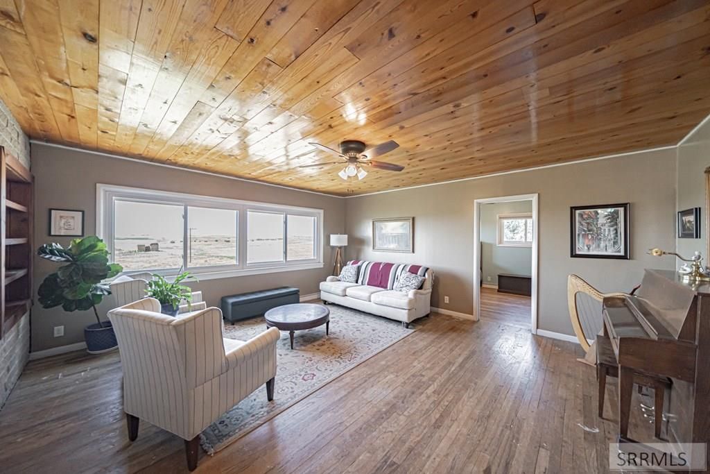 Image 5 of property listing at 1235 W Hwy 26, Blackfoot, ID 83221