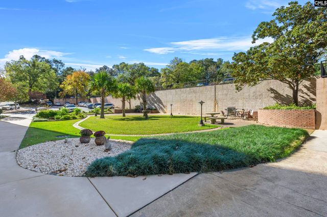 1825 Saint Julian Place 17E, Columbia, SC 29206