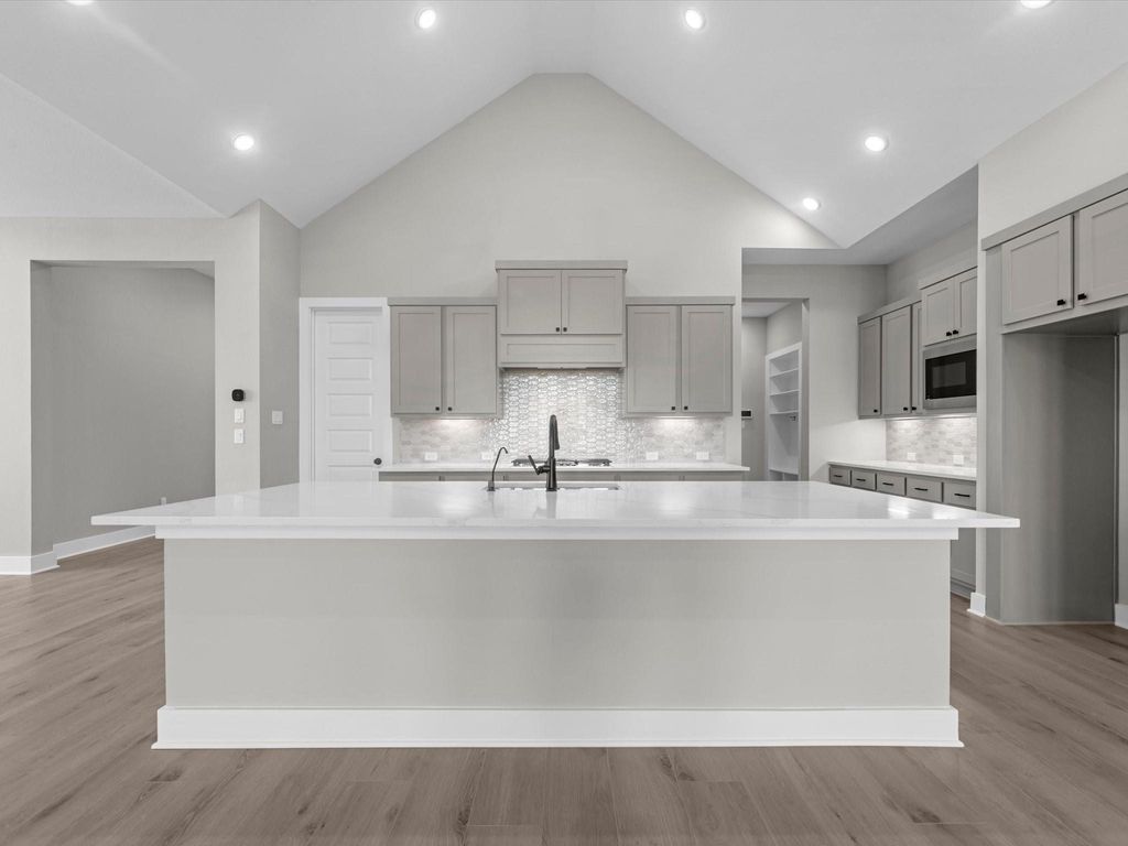 Image 2 of property listing at 2627 Crown Ridge Drive, Missouri City, TX 77459