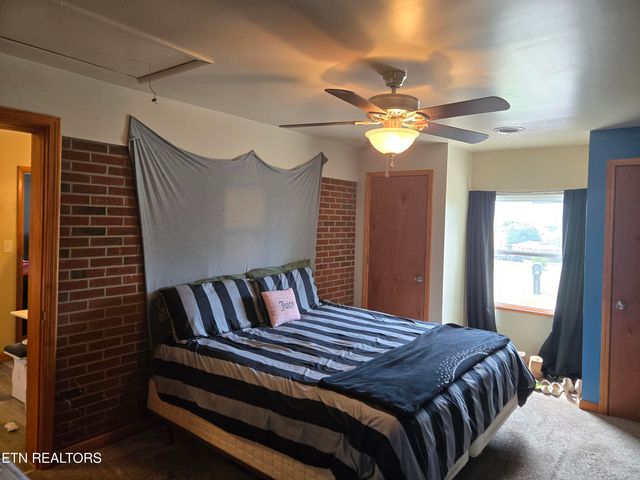 602 Hilltop Drive, Morristown, TN 37814