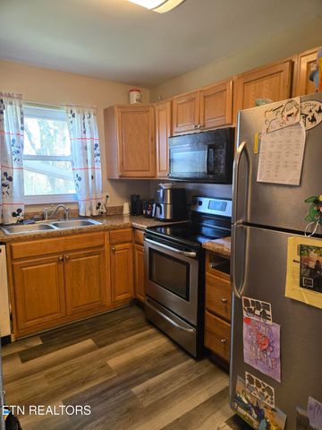 602 Hilltop Drive, Morristown, TN 37814