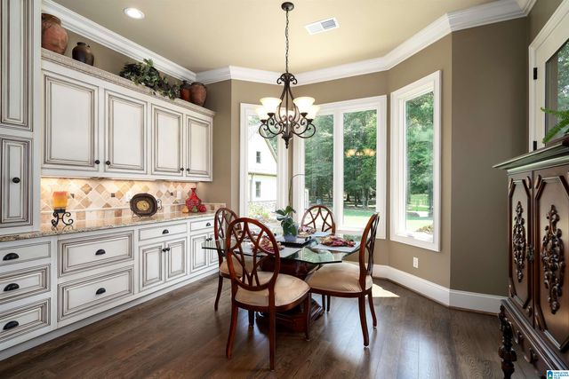 6300 POCAHONTAS ROAD, Bessemer, AL 35022