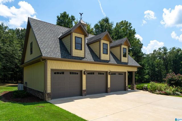 6300 POCAHONTAS ROAD, Bessemer, AL 35022