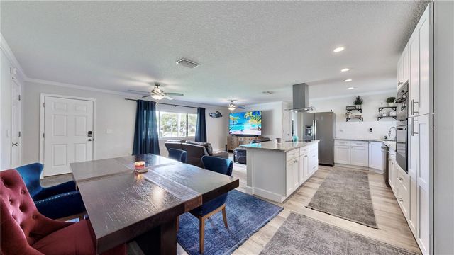 6947 114TH STREET, Seminole, FL 33772