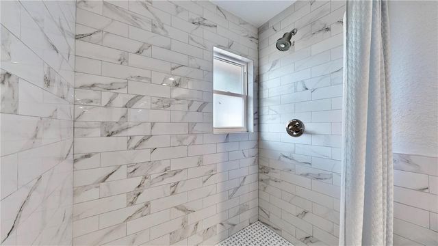 6947 114TH STREET, Seminole, FL 33772