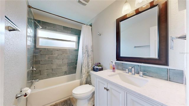 6947 114TH STREET, Seminole, FL 33772