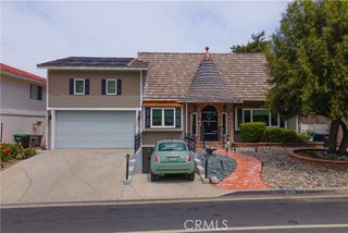 30594 Longhorn Drive, Canyon Lake, CA 92587