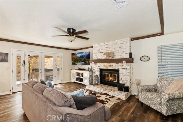 120 Pine Ridge Road, Crestline, CA 92325