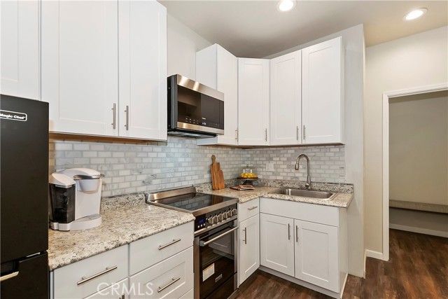 120 Pine Ridge Road, Crestline, CA 92325