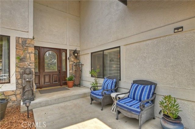 120 Pine Ridge Road, Crestline, CA 92325