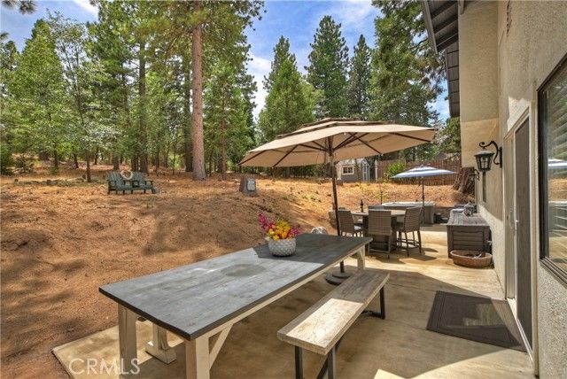 120 Pine Ridge Road, Crestline, CA 92325