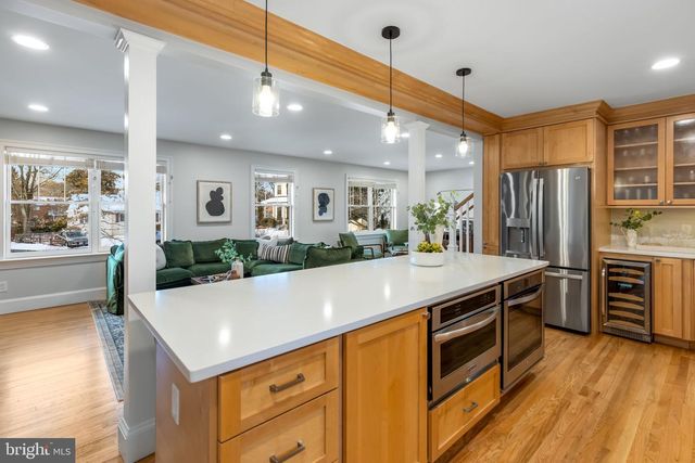 3101 N TORONTO ST, Arlington, VA 22213