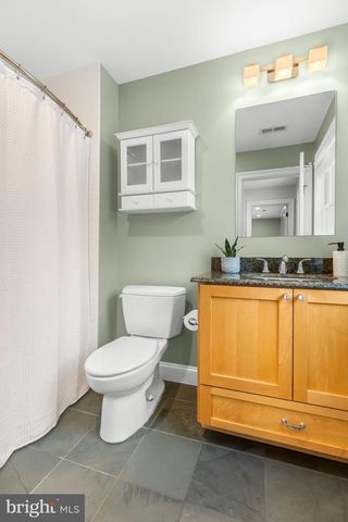 3101 N TORONTO ST, Arlington, VA 22213