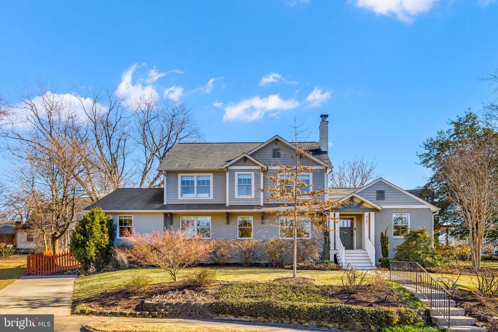 3101 N TORONTO ST, Arlington, VA 22213