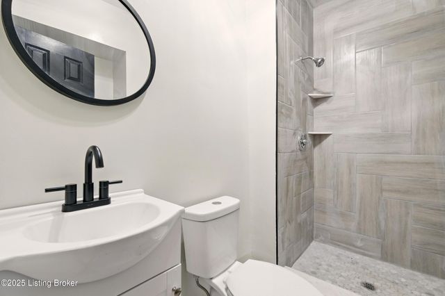 1102 E Saint Catherine St, Louisville, KY 40204