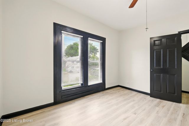 1102 E Saint Catherine St, Louisville, KY 40204