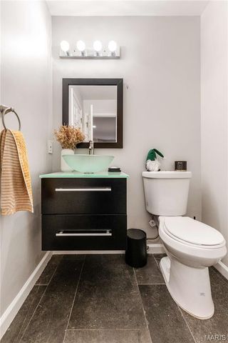 445 Clara Avenue 24, St Louis, MO 63112